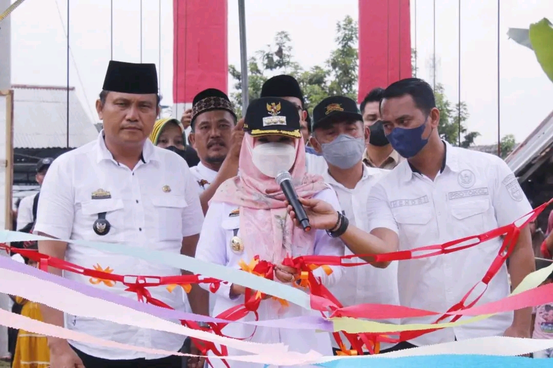 Bupati Tanggamus Menghadiri Serta Meresmikan Jembatan Gantung Sinar Pelangi