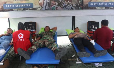 Peringati HUT TNI Ke-79, Kodim 0623/Cilegon Menggelar Bakti Donor Darah Serta Pembagian Sembako