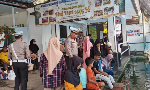 Libur Akhir Tahun, Sat lantas Polres Metro dan Jajaran Lakukan Pengamanan di Tempat Wisata