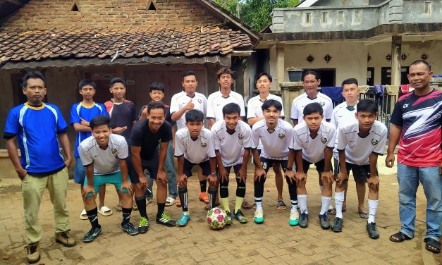 Persiapan Tim Sepak Bola Kampung Kubang Ciemas Di Ajang Pordes Desa Angssana, Kec.Mancak,Kab.Serang, Banten.