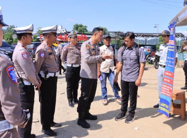 Polres Pringsewu Uji Coba Razia Edukatif untuk Sukseskan Pemutihan Pajak 2025