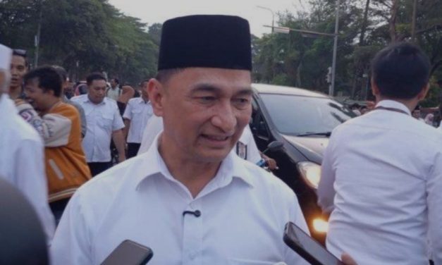 Wagub Banten Larang Wisuda dan   Study Tour, Kepala Sepsek Yang Bandel Di Copot