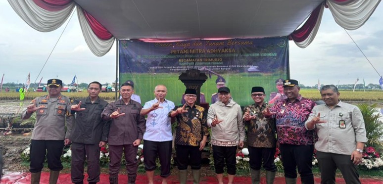 Kunjungan Kerja Jamintel ke Provinsi Lampung, Gelar Panen Raya dan Penandatanganan Perjanjian Kerjasama Bupati/Walikota dan Kajari Se-Provinsi Lampung