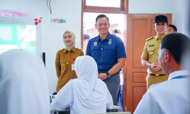 Tinjau SRMA 32 Lampung Selatan, Menko AHY dan Wagub Jihan Pastikan Fasilitas Pendidikan Siap