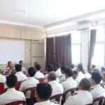 Kalapas Harijadi Internalisasikan Konsistensi dan Sinergi Pegawai dalam Rapat Perdananya